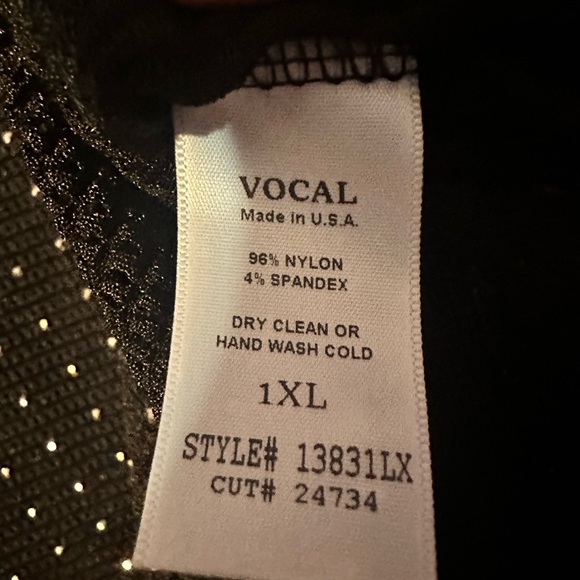 Black Long Sleeve Studded Hi-Lo Tunic - see through Women’s Size 1X by Vocal - Picture 3 of 5